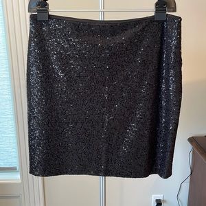 Cache sequins skirt
